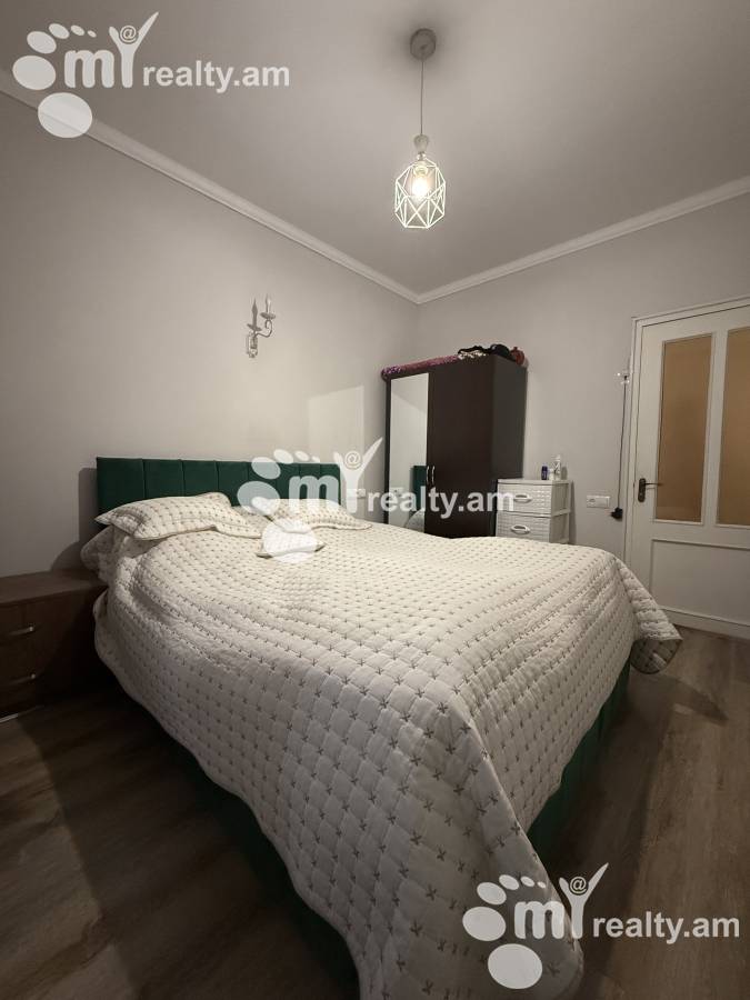 3 սենյականոց բնակարան  Մամիկոնյանց փող, Արաբկիր Երևան, 157042