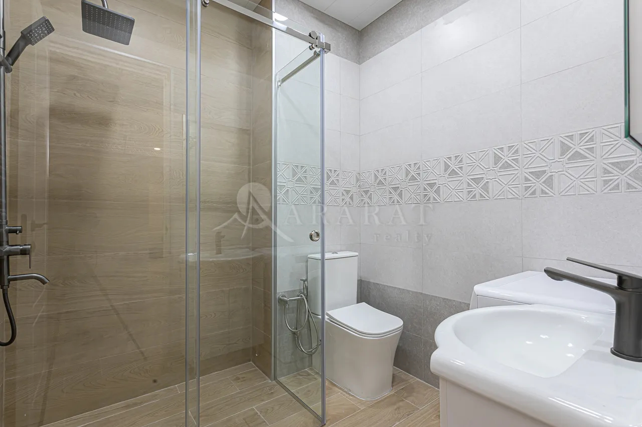 2 սենյականոց բնակարան վարձով Արշակունյաց պող, Կենտրոն Երևան, 158974