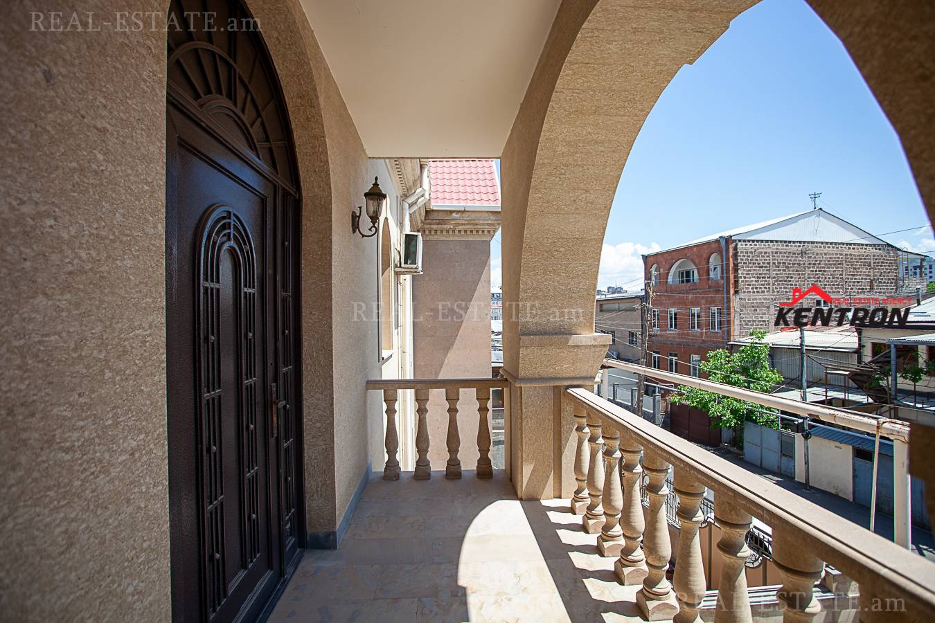 House for sale Barbyus St, Arabkir Yerevan, 133875