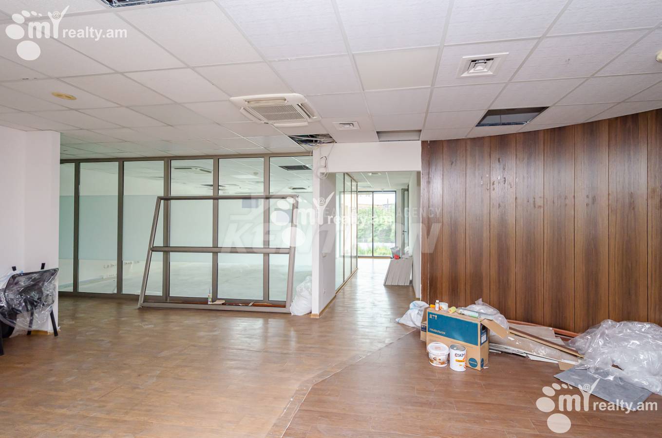 Снять коммерческoе помещение Г.Лусаворич ул, Центр Ереван, 153214