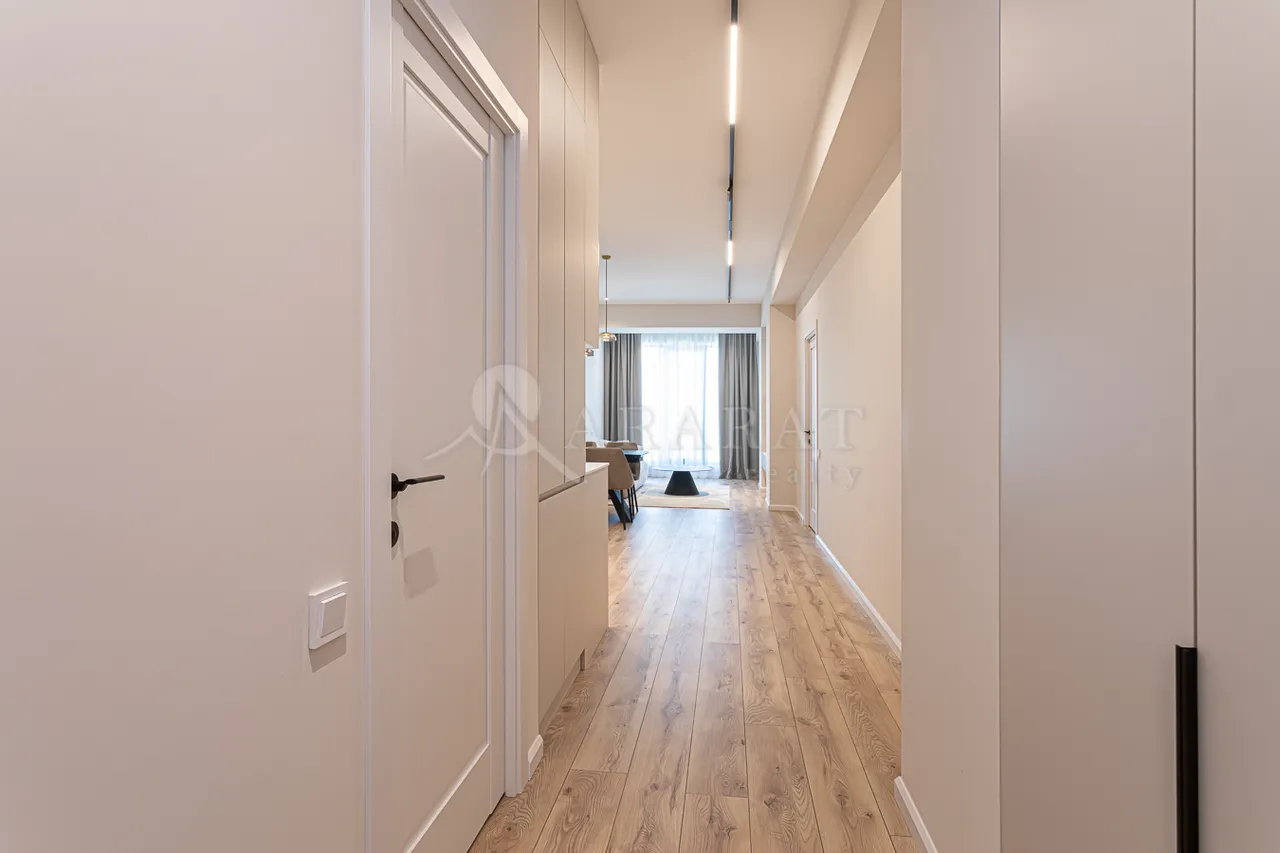 2 սենյականոց բնակարան  Բուզանդի փող, Կենտրոն Երևան, 157952