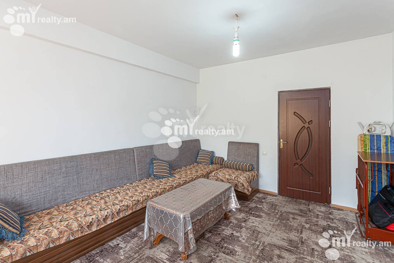 2 bedroom apartment for sale خیابان سیلیکیان, آچاپنیاک ایروان, 146283