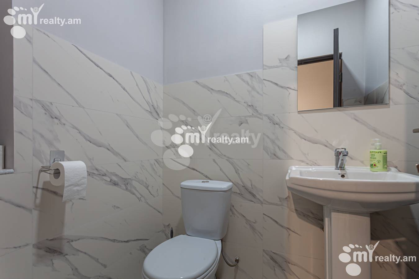 Снять 3 комнатную квартиру Айрик Мурадян улица, Арабкир Ереван, 150427