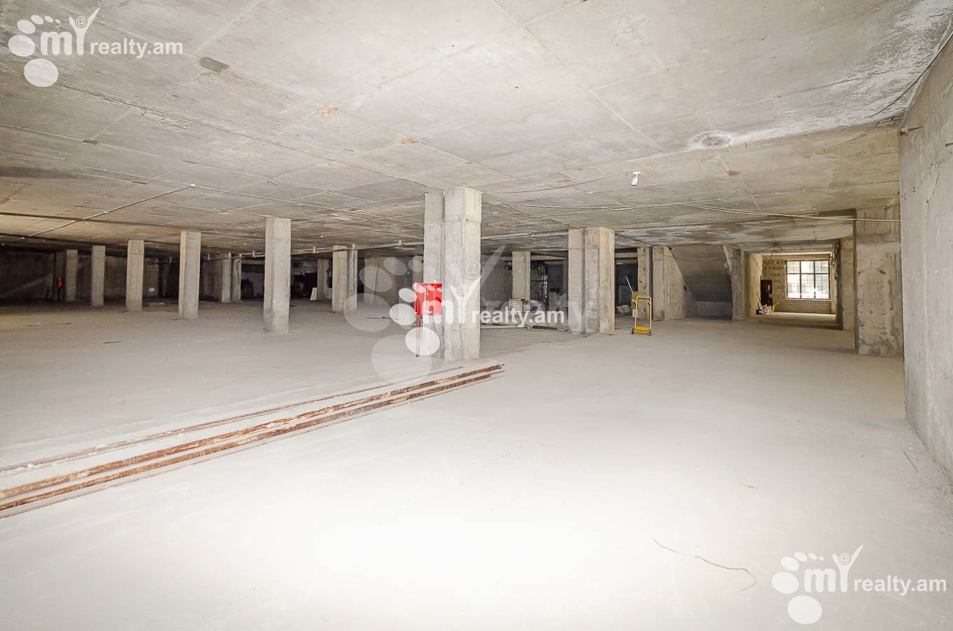 Commercial for rent خیابان آرام, مرکز شهر ایروان, 150770
