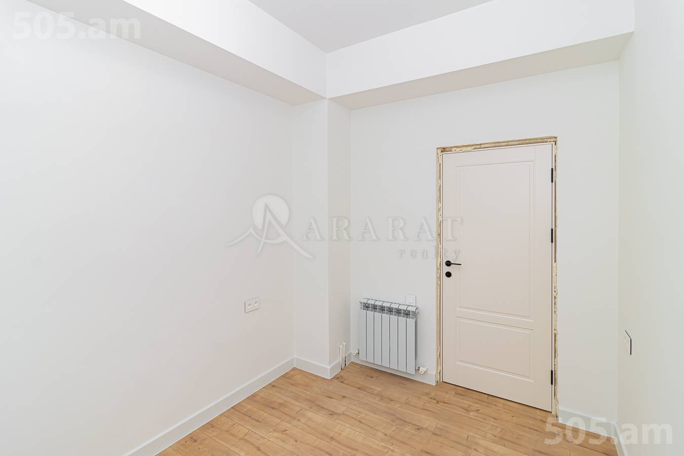 Commercial for rent خیابان آرگیشتی, مرکز شهر ایروان, 149934