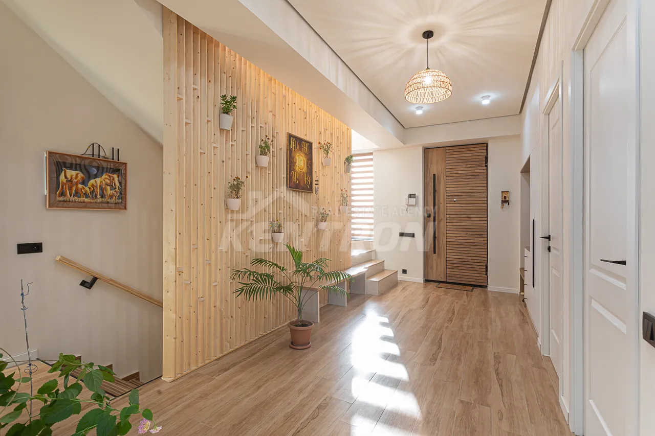 House for sale Paruyr Sevak dis., Awan Yerevan, 158077