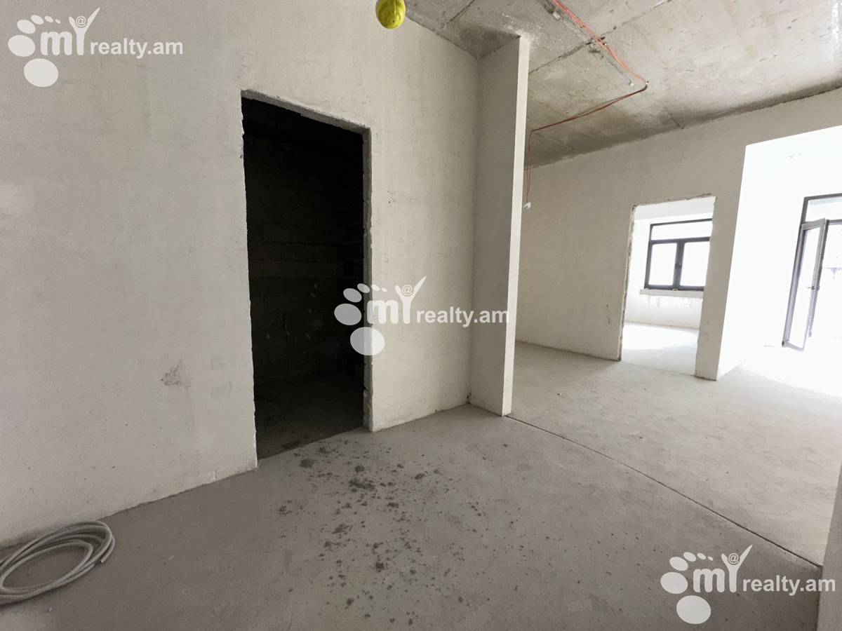 Купить 3 комнатную квартиру Антараин ул, Центр Ереван, 159738