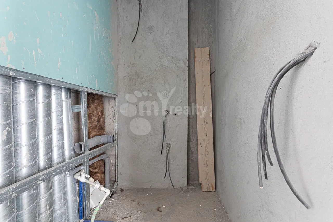 4 bedroom apartment for sale Aghbyur Serob St, Arabkir Yerevan, 157233