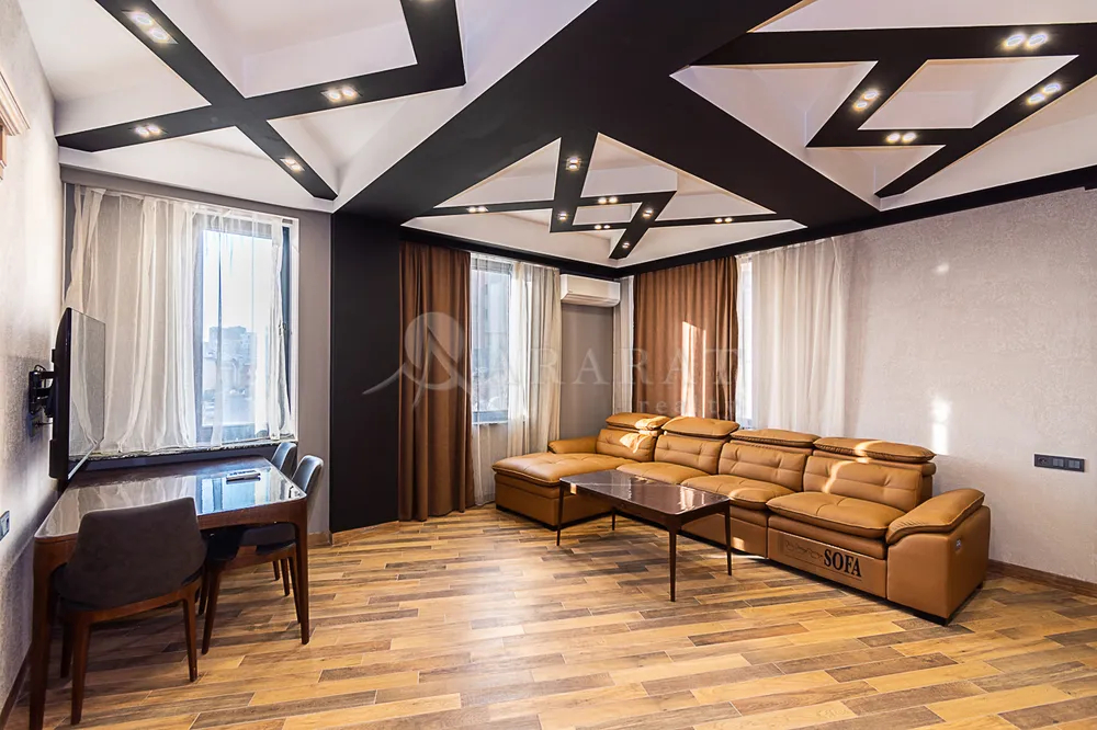 varcov-bnakaran-norakaruycum/3-senyakanoc/Antarayin%2C+G.Emin+St%2C/Center/Yerevan