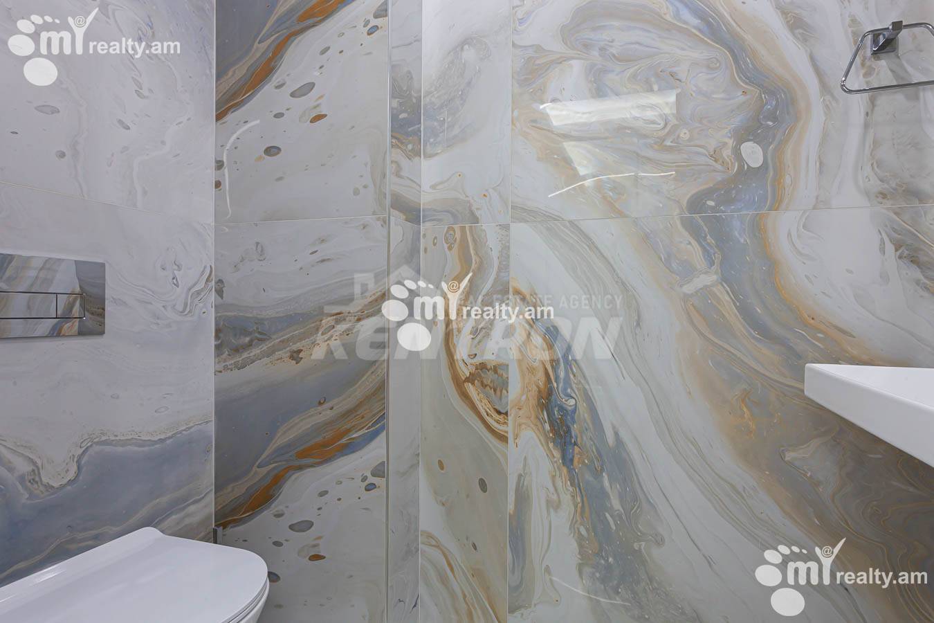 3 bedroom apartment for sale Antarayin, G.Emin St,, Center Yerevan, 138692