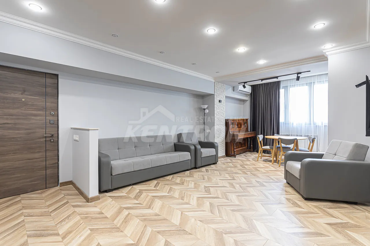 3 սենյականոց բնակարան վարձով Սարյան փող, Կենտրոն Երևան, 158910