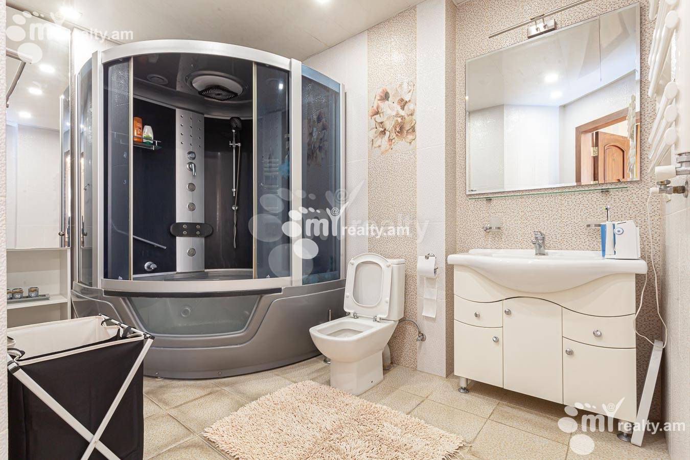 4 սենյականոց բնակարան  Սասնա Ծռեր փող., Դավթաշեն Երևան, 155027