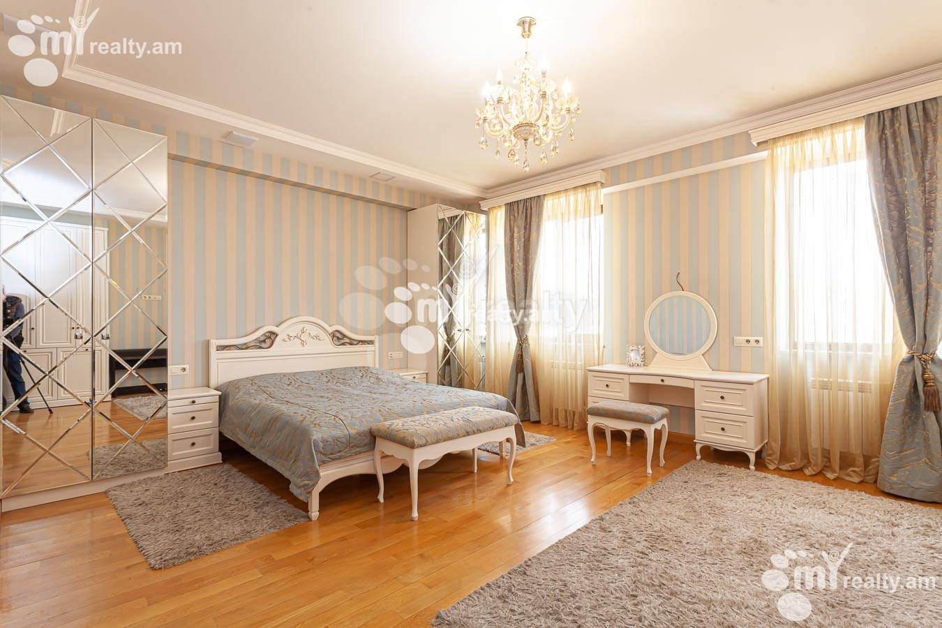 4 սենյականոց բնակարան  Սասնա Ծռեր փող., Դավթաշեն Երևան, 155027