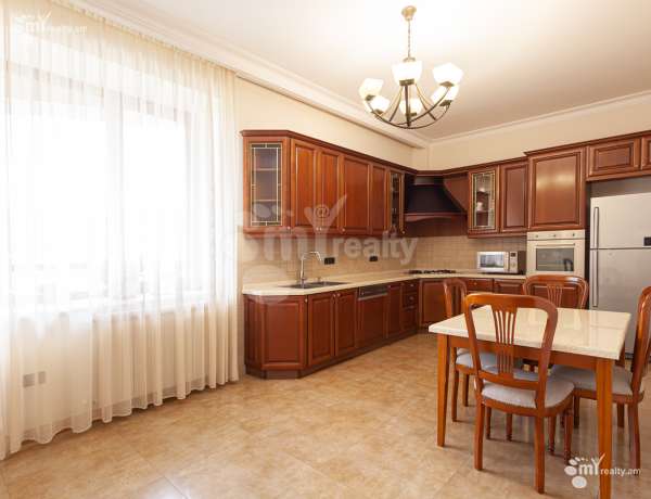 4-senyakanoc-bnakaran-vardzakalutyun-Yerevan-Center