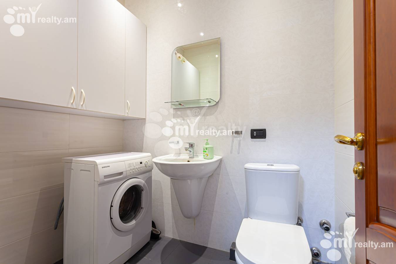 4 bedroom apartment for rent Teryan St, Center Yerevan, 156948