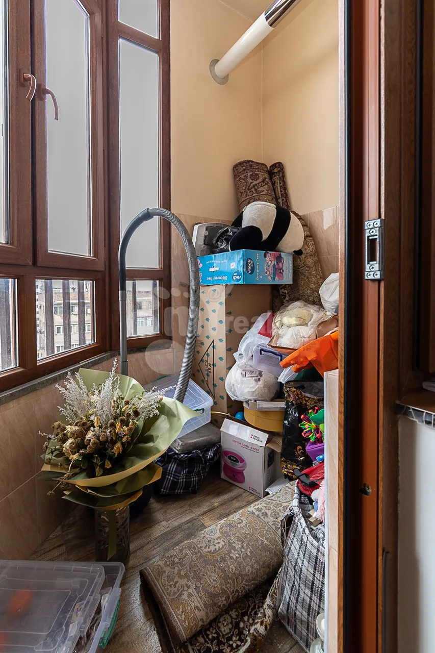 3 bedroom apartment for sale Hr.Kochar St, Arabkir Yerevan, 160025