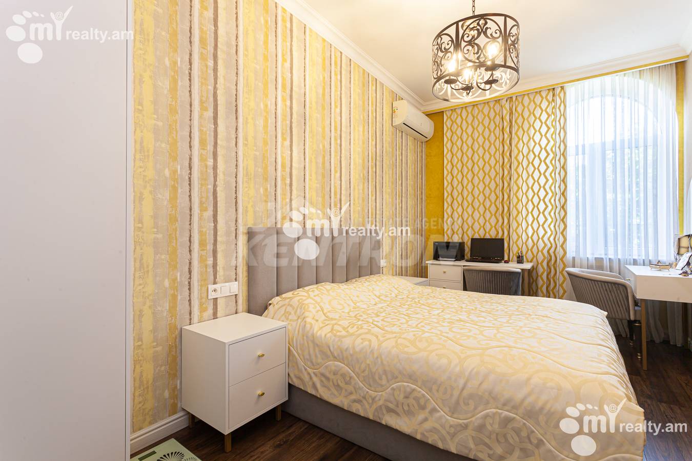 3 bedroom apartment for sale خیابان ماشتوتس, مرکز شهر ایروان, 155620