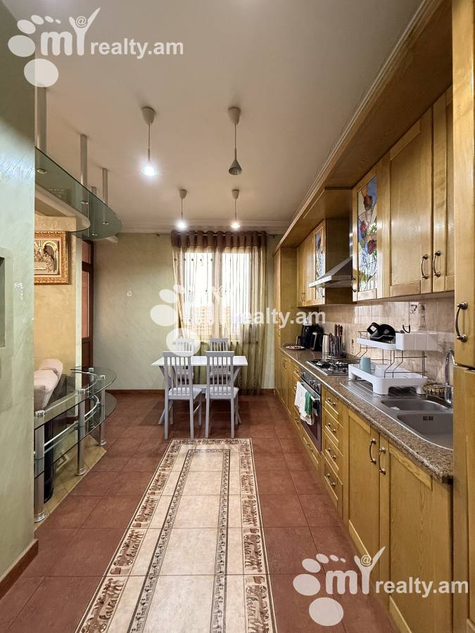 3 bedroom apartment for sale Aghbyur Serob St, Arabkir Yerevan, 157066