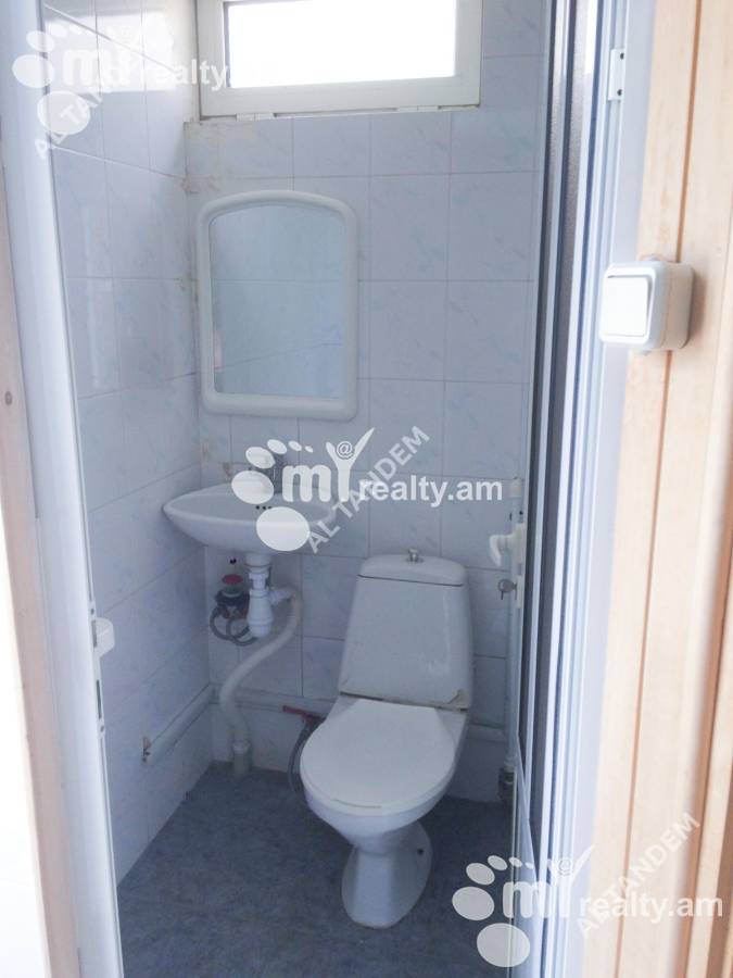 House for rent A. Tigranyan St, Quanaquère-Zeytoun Yerevan, 122861