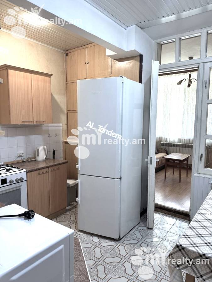 3 սենյականոց բնակարան վարձով Դ. Դեմիրճյան փող, Կենտրոն Երևան, 156756