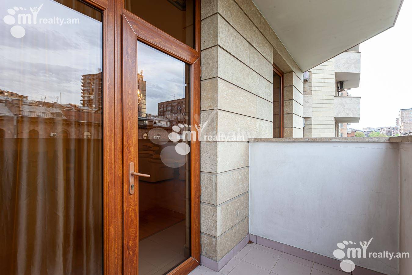 3 bedroom apartment for rent (خیابان باقرامیان (عربکیر, عربگیر ایروان, 155191