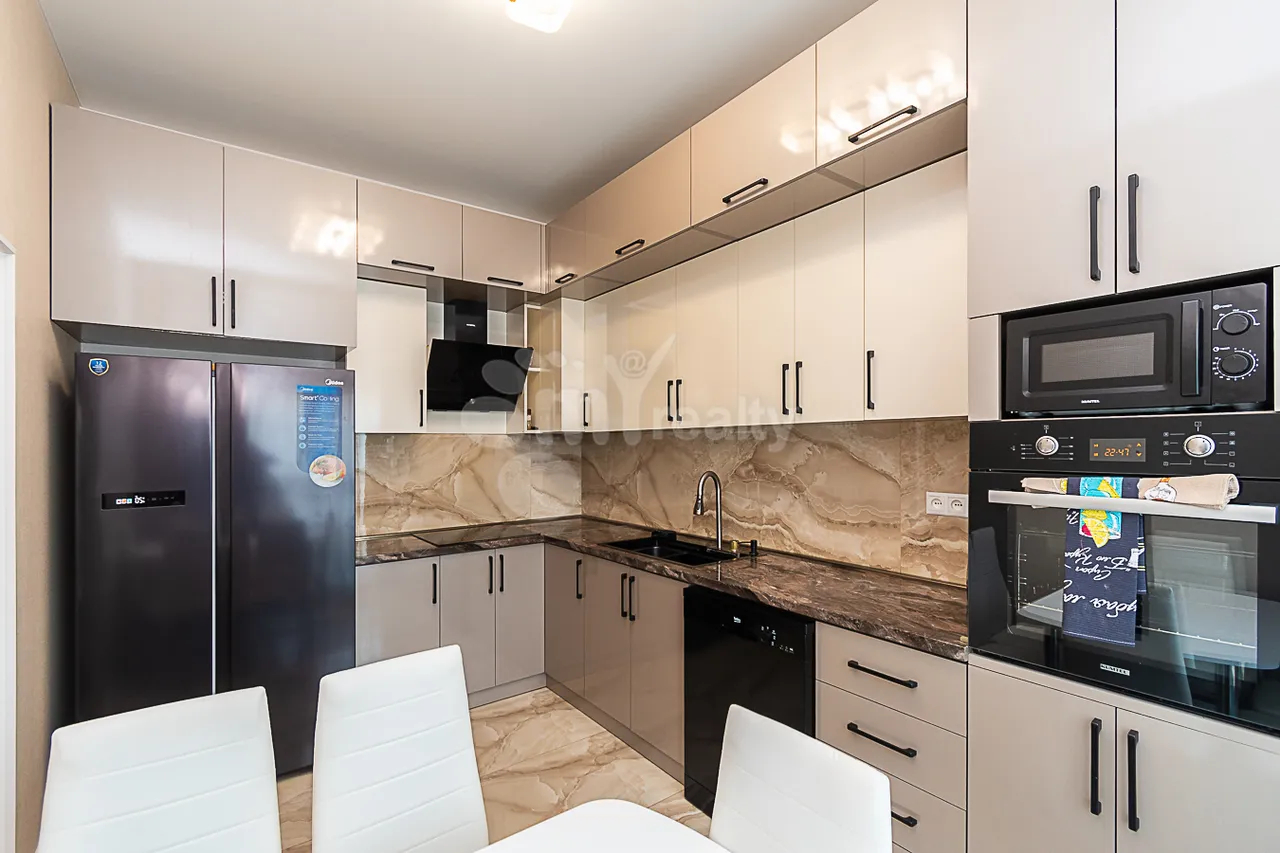 House for sale Lukashin St, Adshapnjak Yerevan, 161303