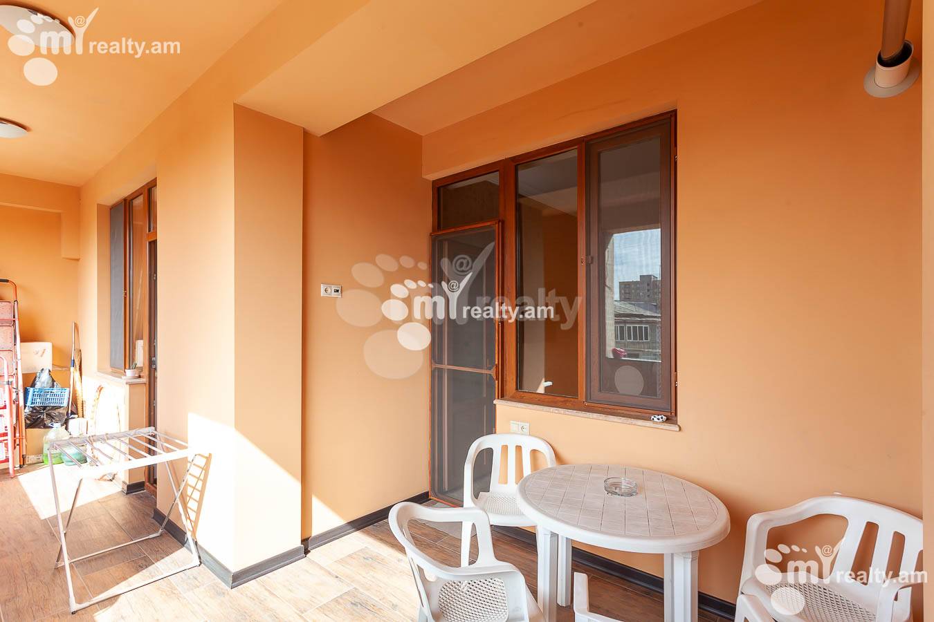 3 bedroom apartment for sale خیابان فوچیک, آچاپنیاک ایروان, 152996