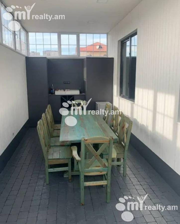 Купить дом Таиров ул., Центр Ереван, 154233