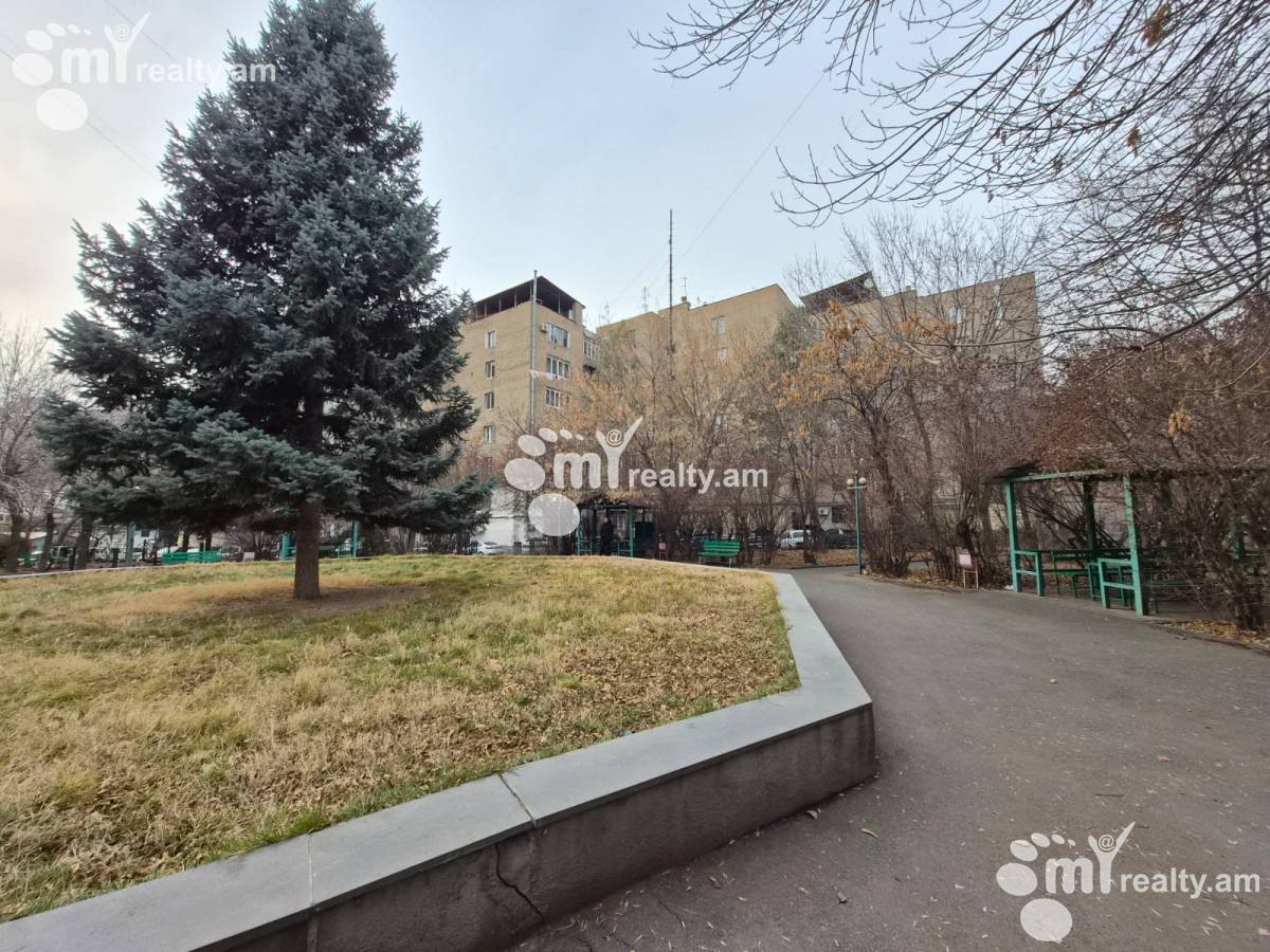 2 սենյականոց բնակարան  Շիրվանզադեի փող, Արաբկիր Երևան, 158410