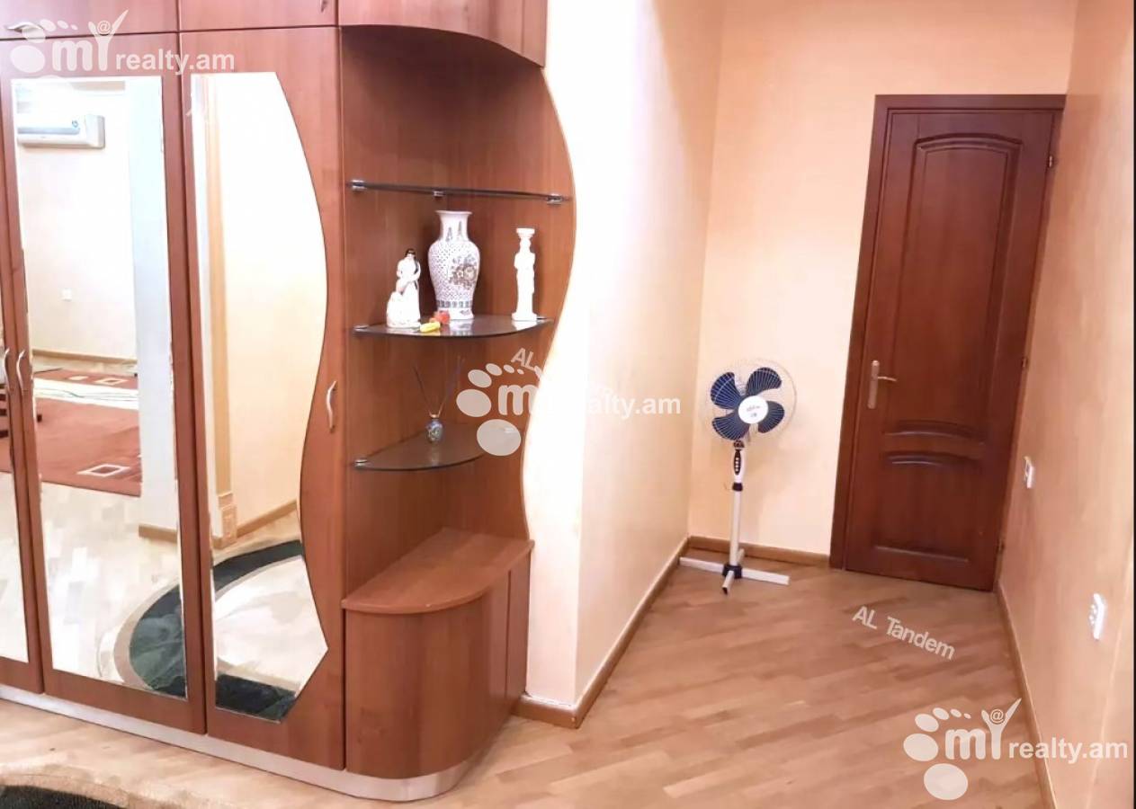 3 սենյականոց բնակարան վարձով Եկմալյան փող, Կենտրոն Երևան, 124907