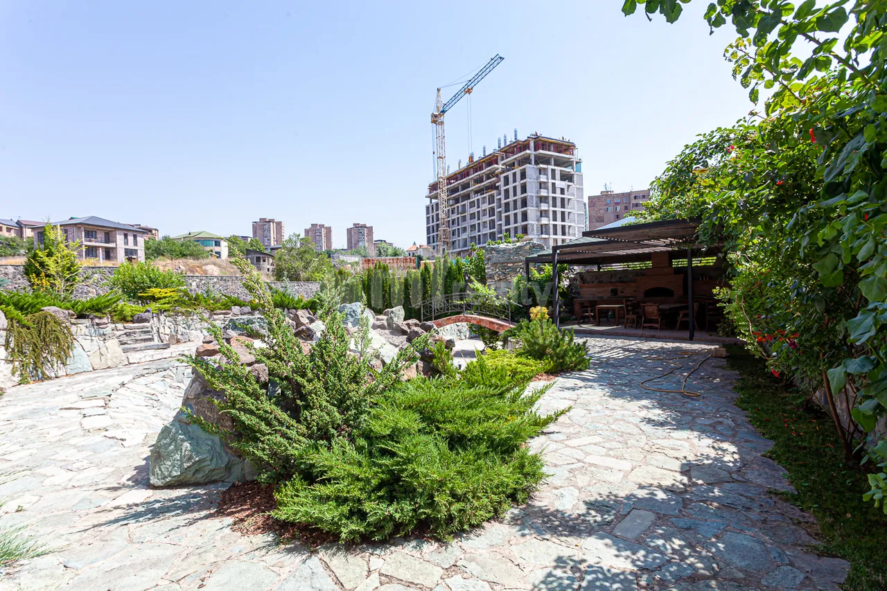 House for sale خیابان آلما آتا, آوان ایروان, 157391