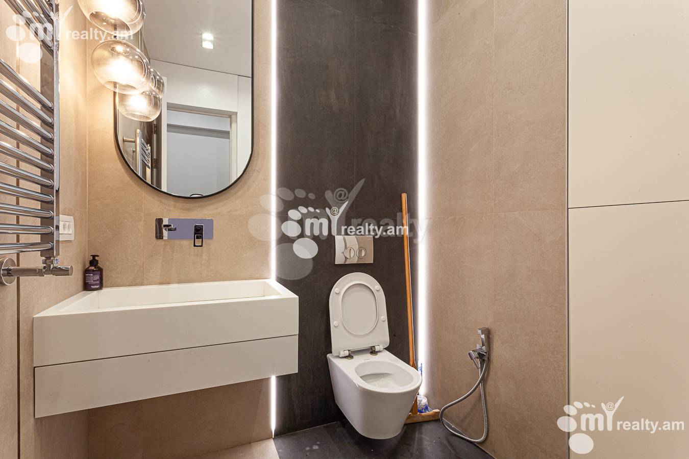 2 bedroom apartment for sale Isahakyan St, Center Yerevan, 150483