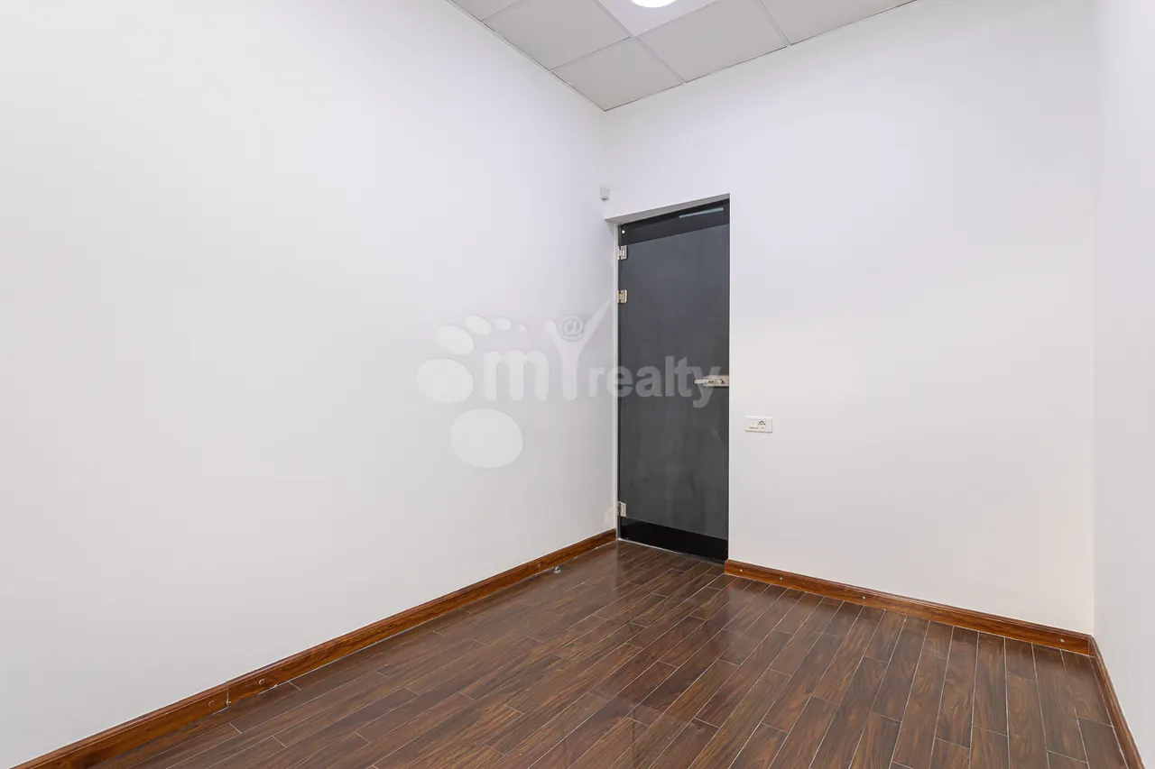 Commercial property for rent Azatutyan Ave, Arabkir Yerevan, 157759
