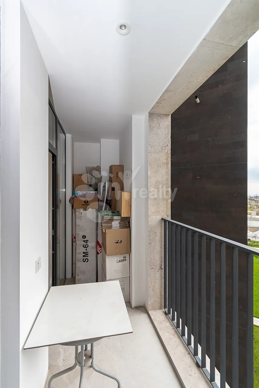 Купить 4 комнатную квартиру Хапанцян ул, Арабкир Ереван, 160276