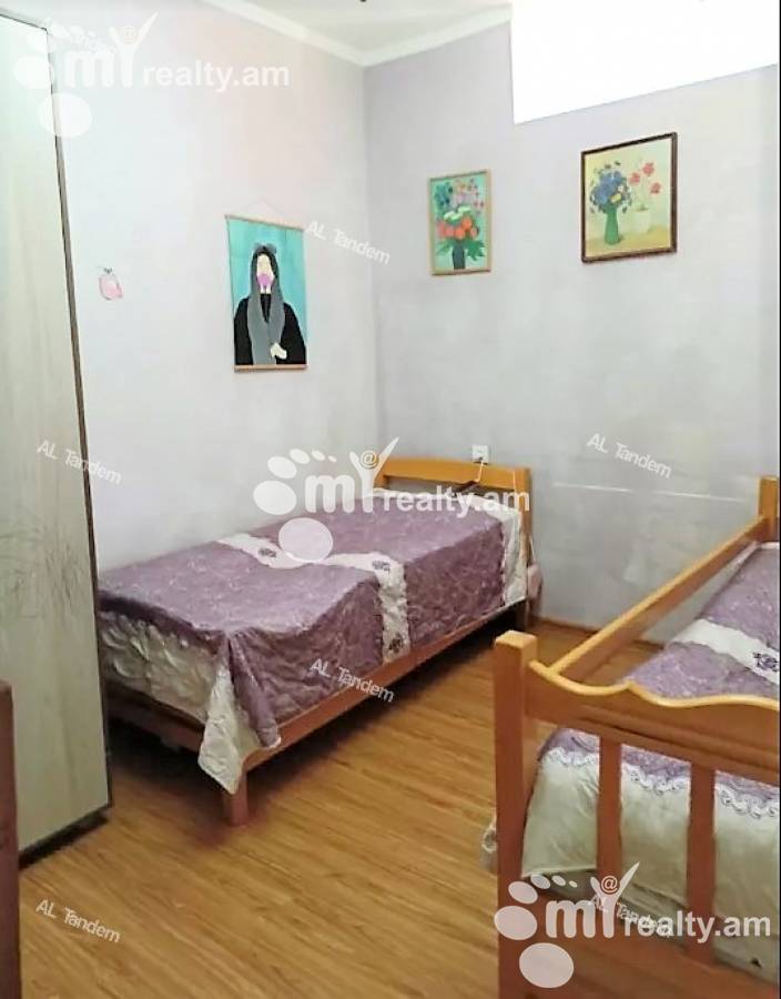 4 bedroom apartment for sale Vardanants St, Center Yerevan, 122549