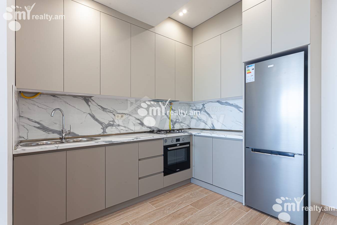 2 սենյականոց բնակարան  Կ. Ուլնեցու փող., Քանաքեռ-Զեյթուն Երևան, 155391