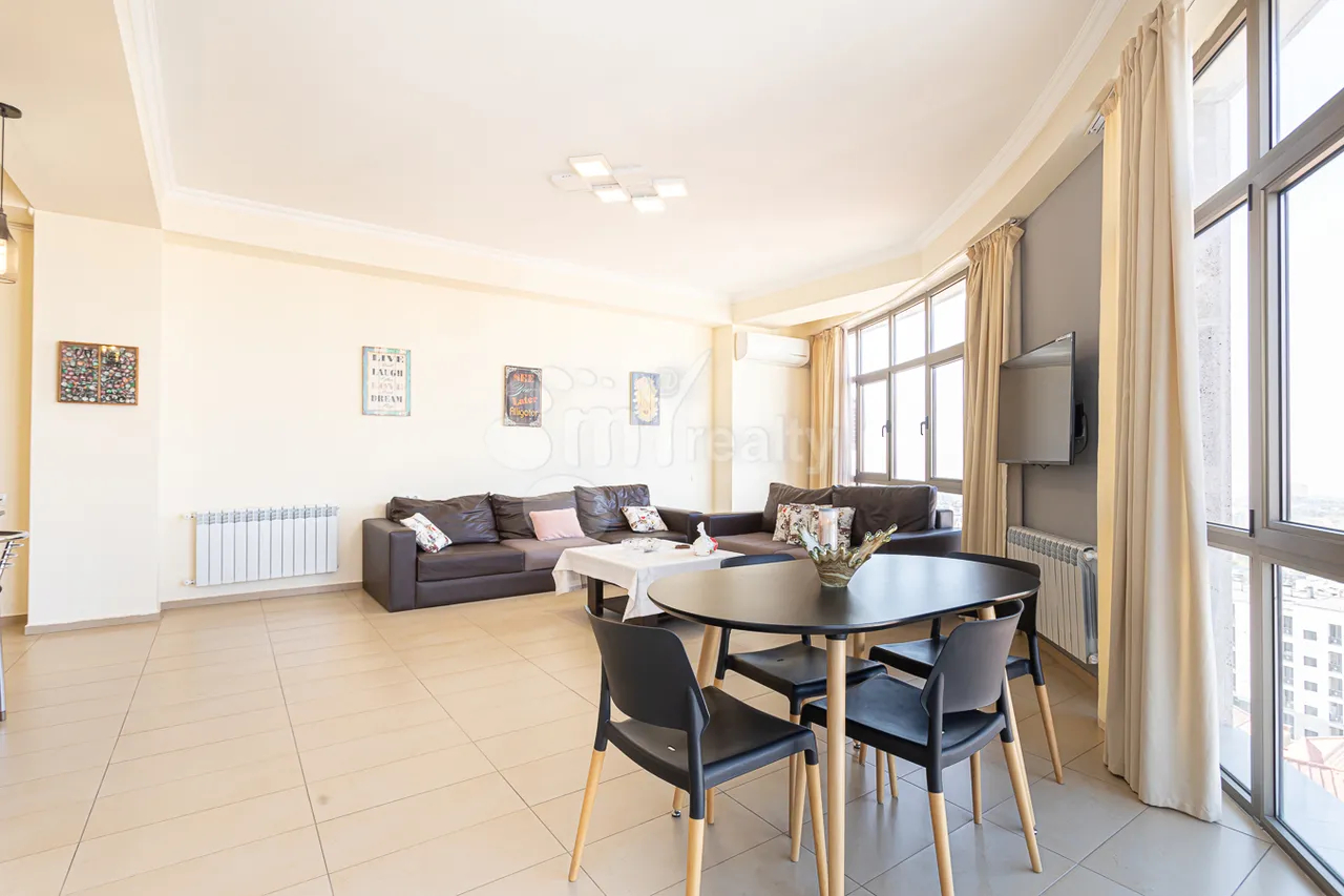 4 bedroom apartment for sale Antarayin St, Center Yerevan, 157846