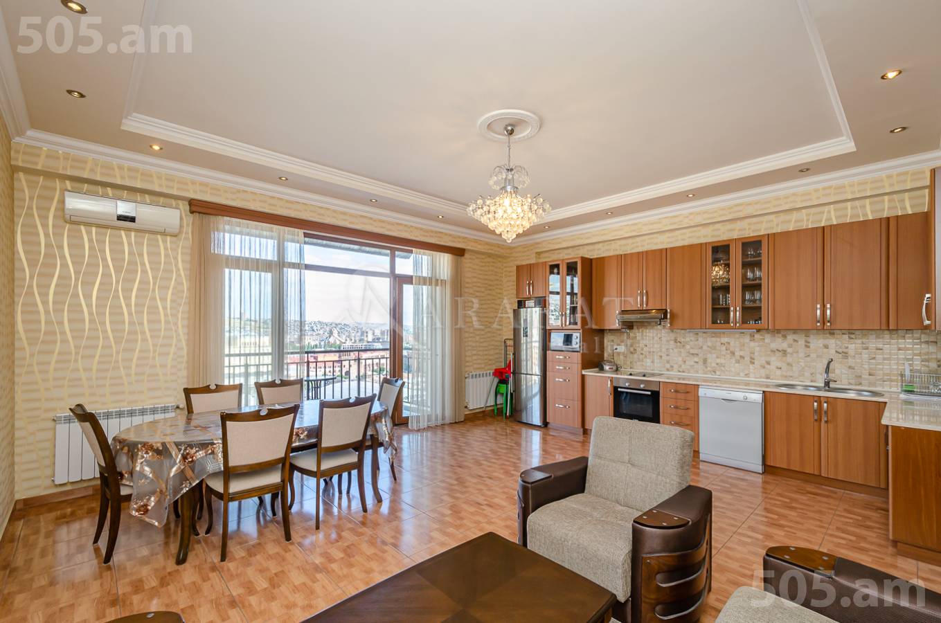 Купить 2 комнатную квартиру Арам ул, Центр Ереван, 152026
