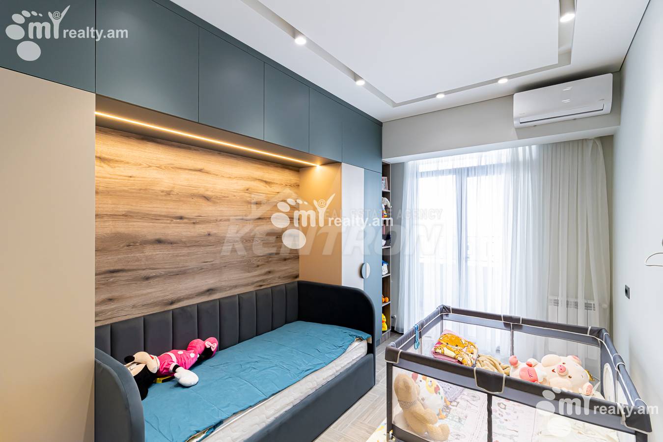 3 bedroom apartment for sale Davit Anhaxt St, Quanaquère-Zeytoun Yerevan, 154853