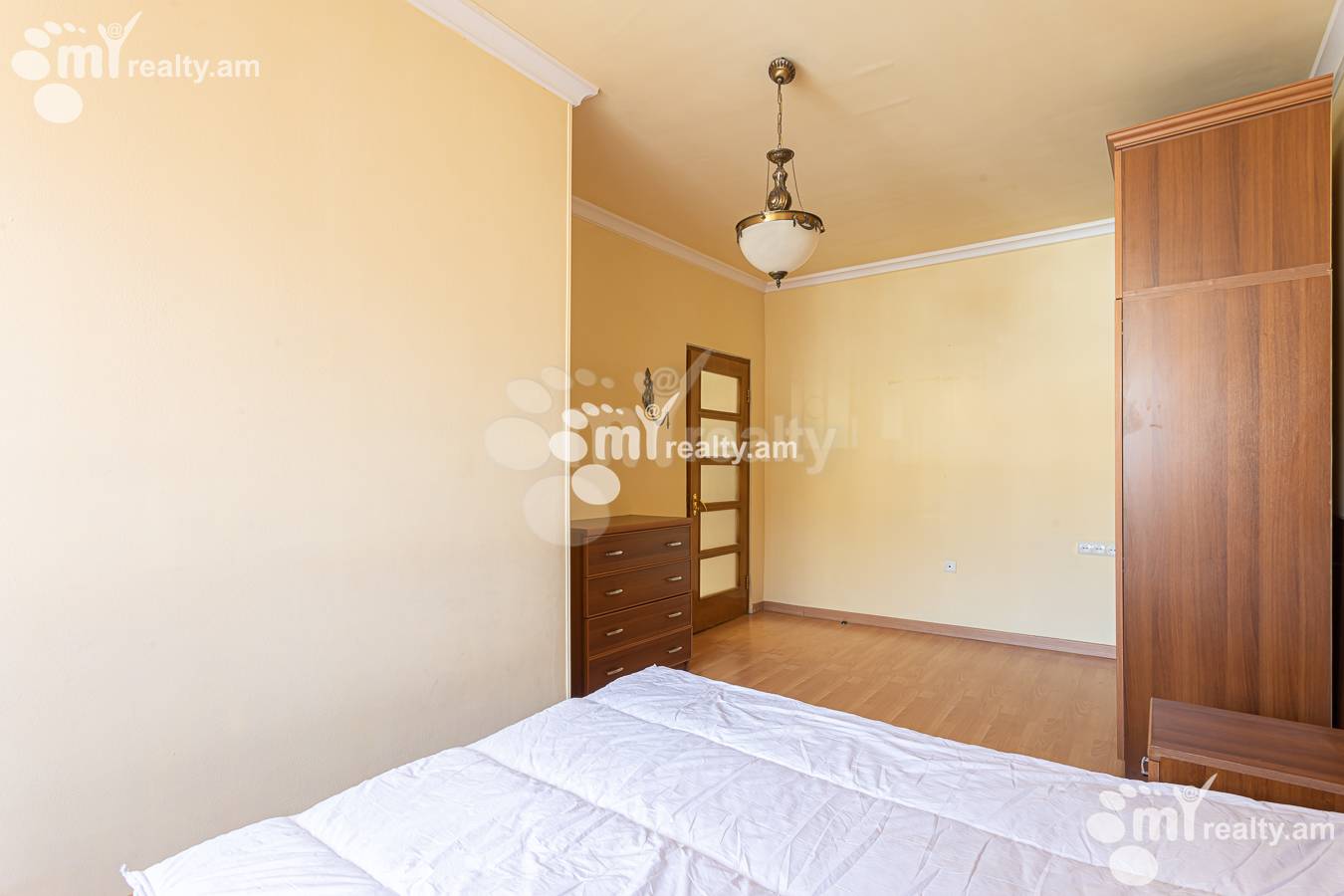 3 bedroom apartment for sale A. Avetisyan St, Arabkir Yerevan, 156879
