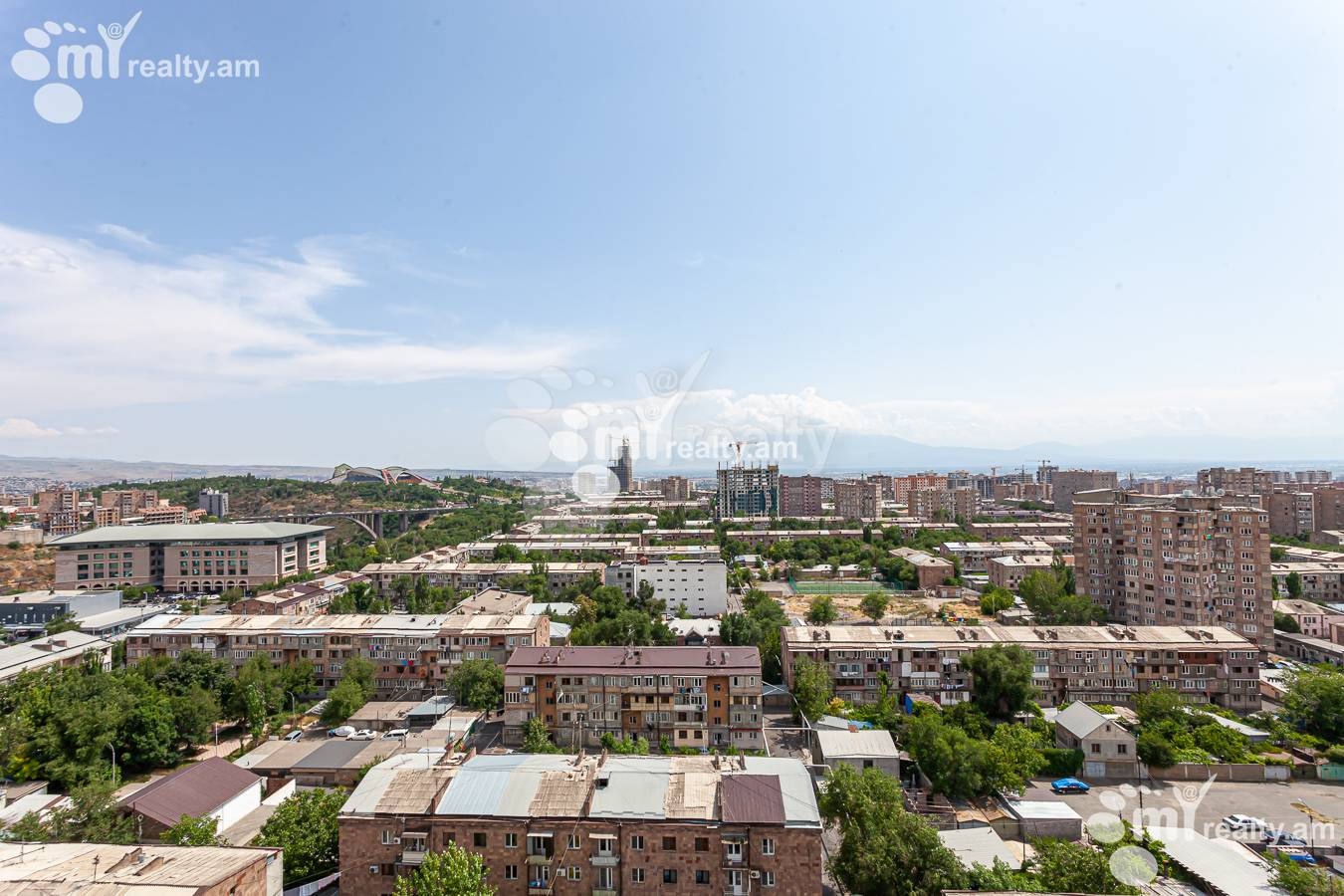 4 սենյականոց բնակարան  Աբելյան փող, Աջափնյակ Երևան, 155638