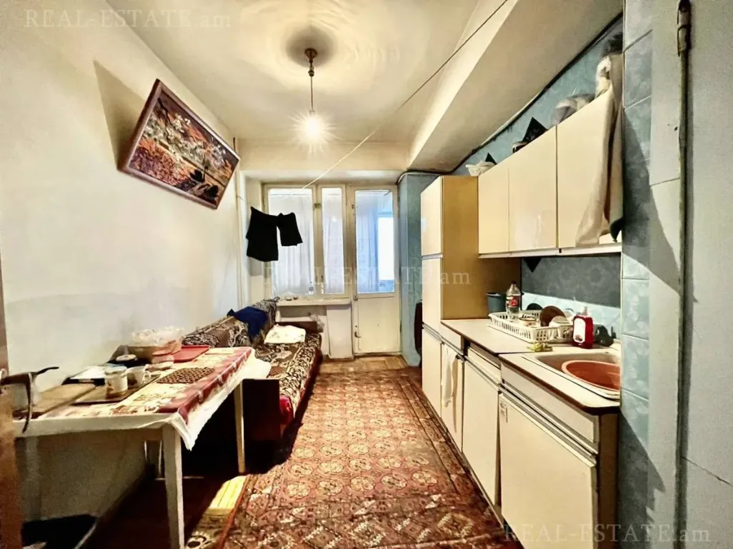 3 bedroom apartment for sale D. Demirchyan St, Center Yerevan, 159940