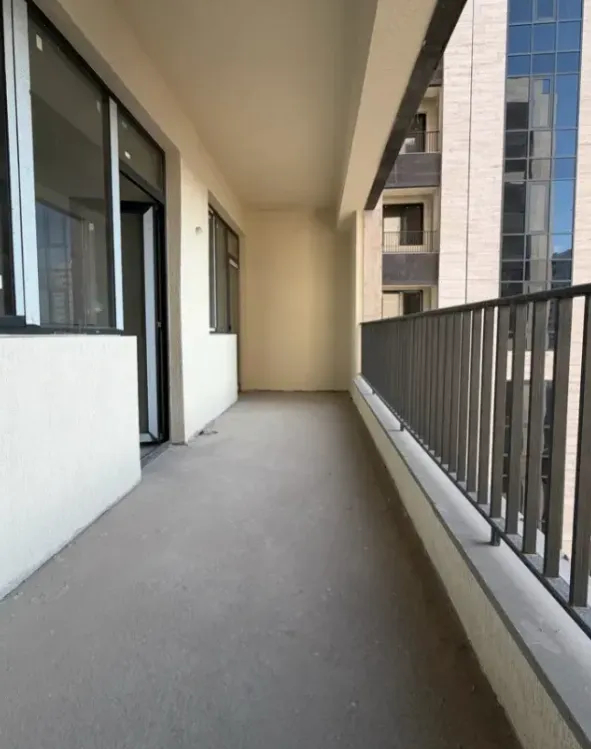 3 bedroom apartment for sale خیابان گِریبودوف, عربگیر ایروان, 159891