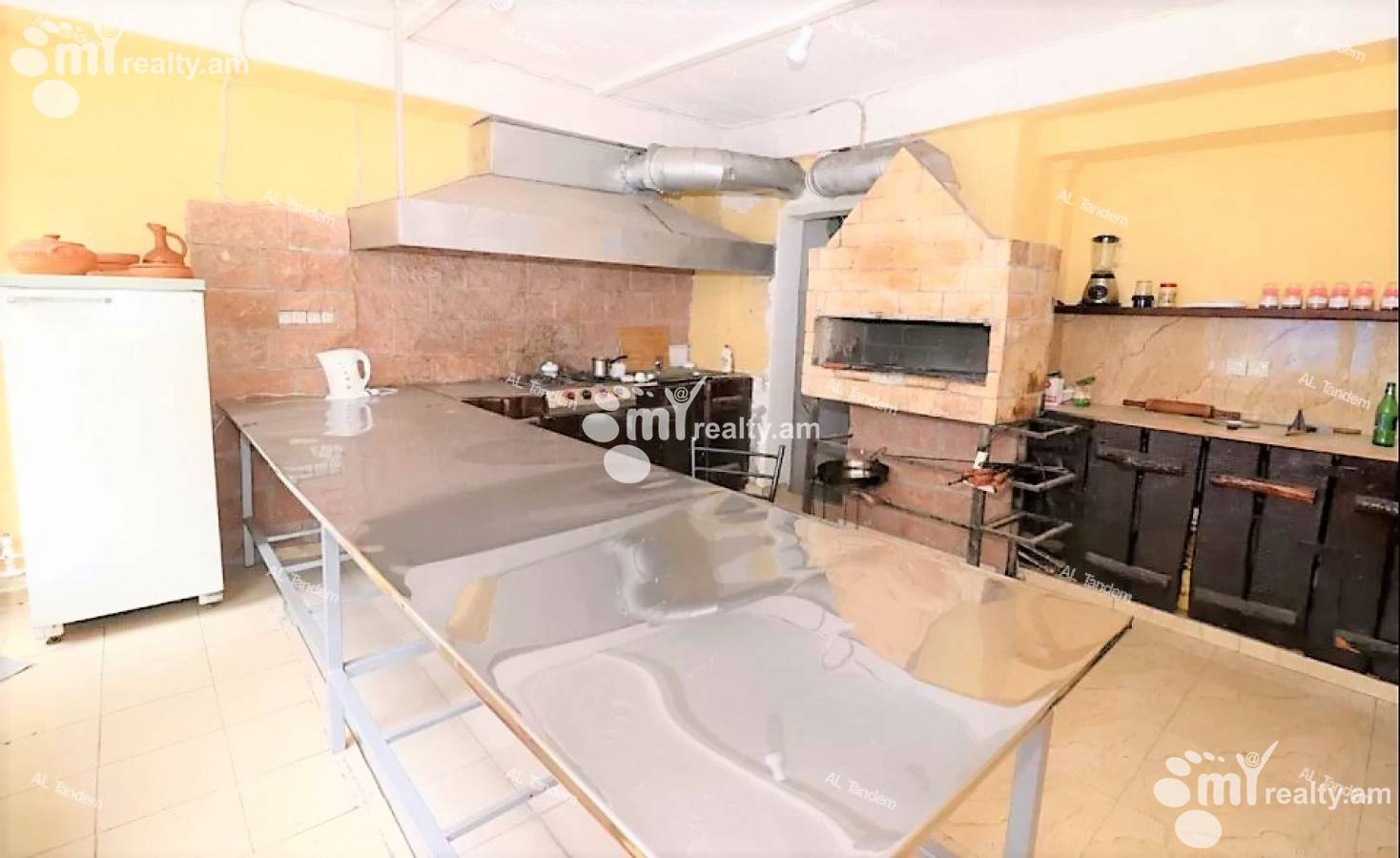 Commercial for rent خیابان تِریان, مرکز شهر ایروان, 122615