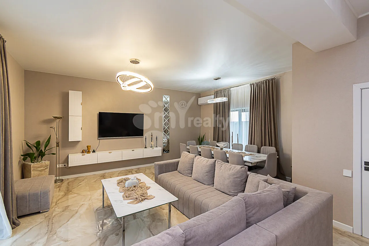 House for sale Lukashin St, Adshapnjak Yerevan, 161303
