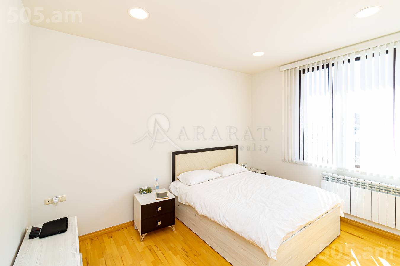 3 bedroom apartment for sale Antarayin St, Center Yerevan, 137611