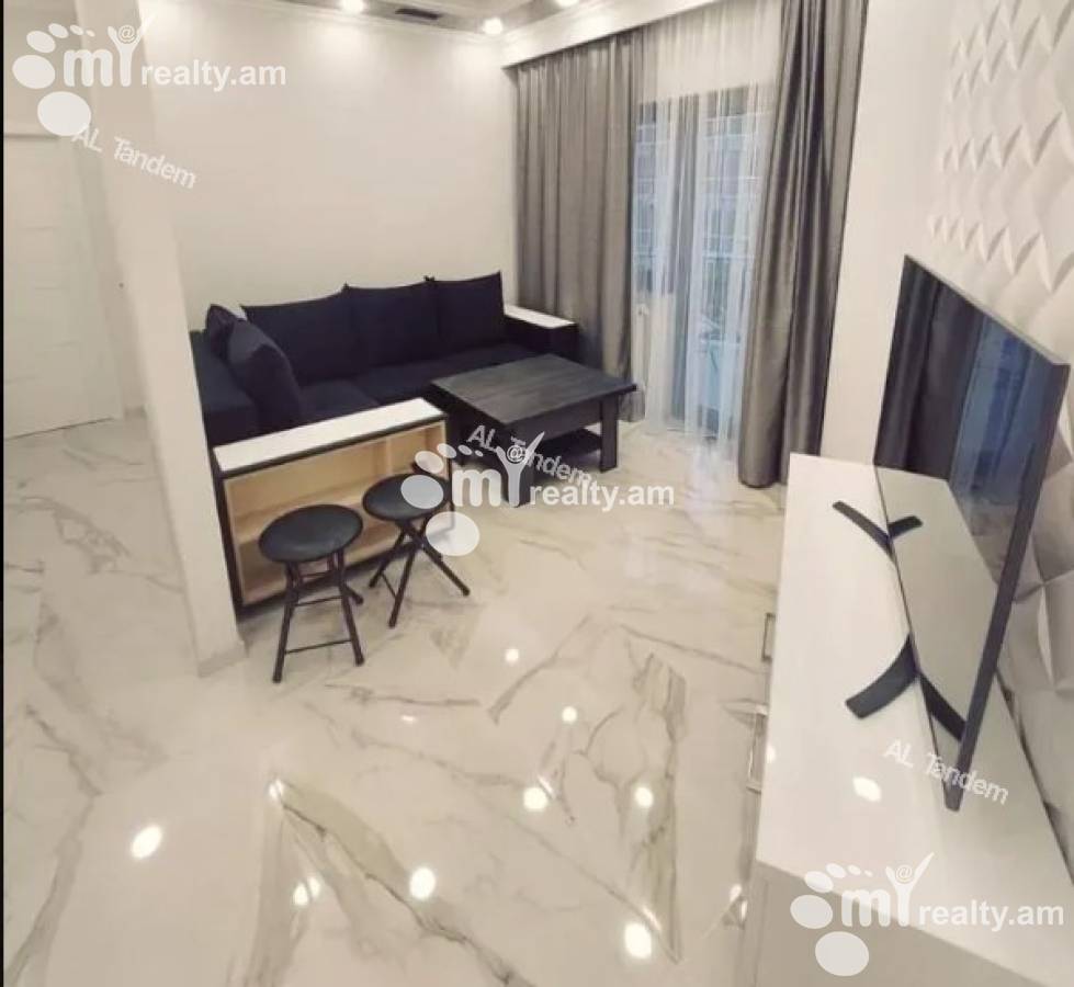 3 bedroom apartment for sale Hanrapetutyan St, Center Yerevan, 141821