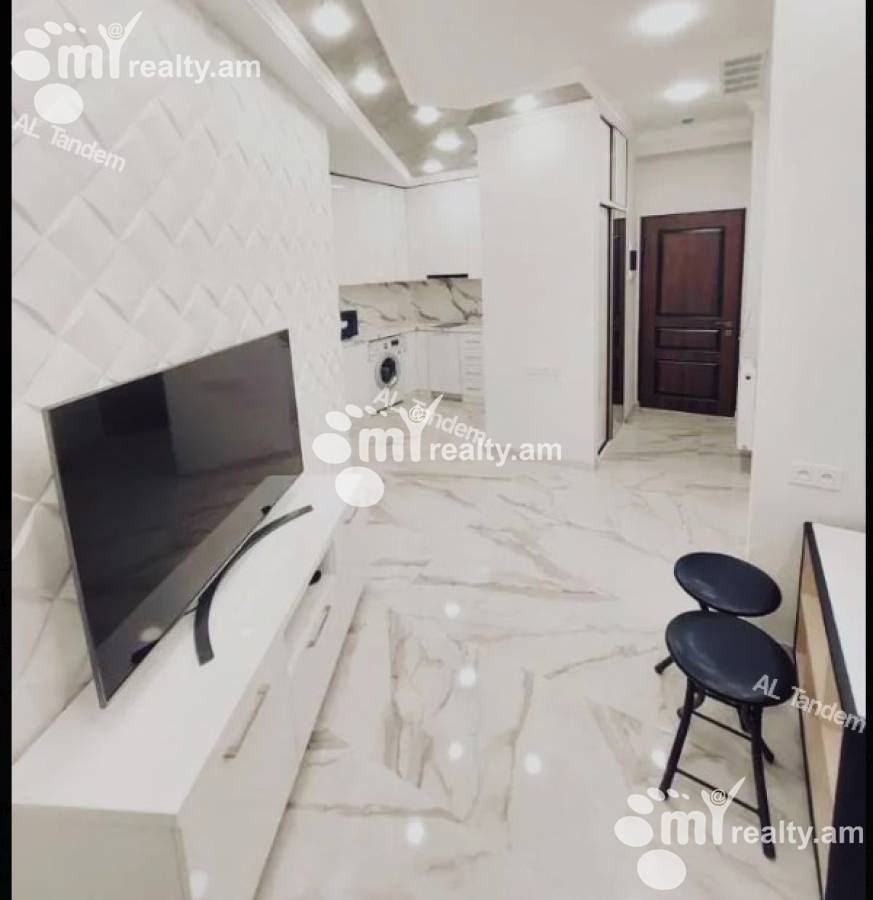 Купить 3 комнатную квартиру Анрапетутян ул, Центр Ереван, 141821
