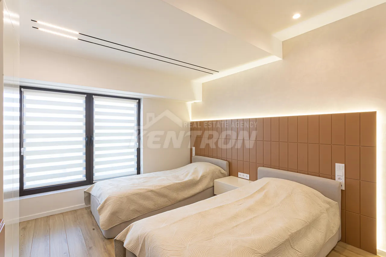 4 bedroom apartment for sale Nersisyan dead end, Qanaqer- Sejtun Yerevan, 159494