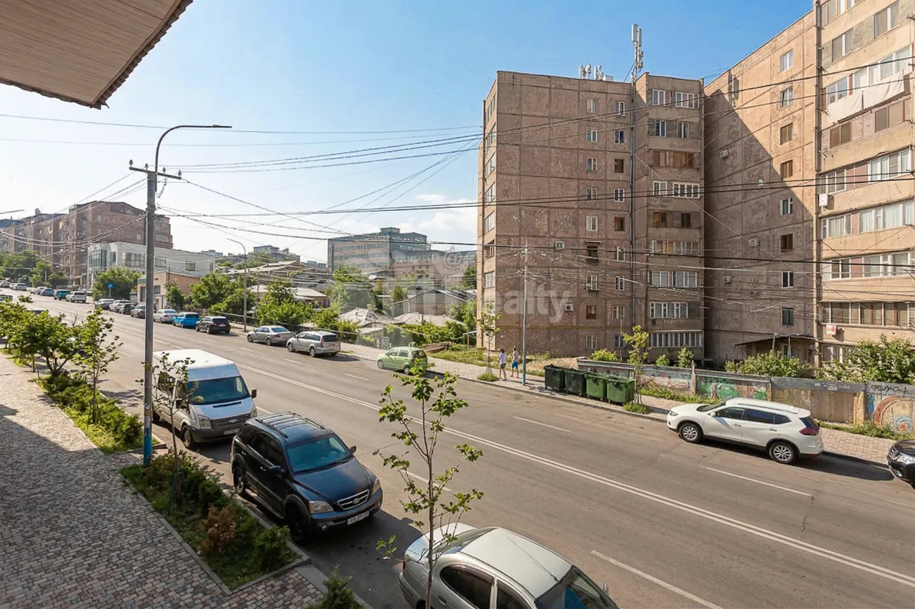 Կոմերցիոն տարածք  Կ. Ուլնեցու փող., Քանաքեռ-Զեյթուն Երևան, 159202